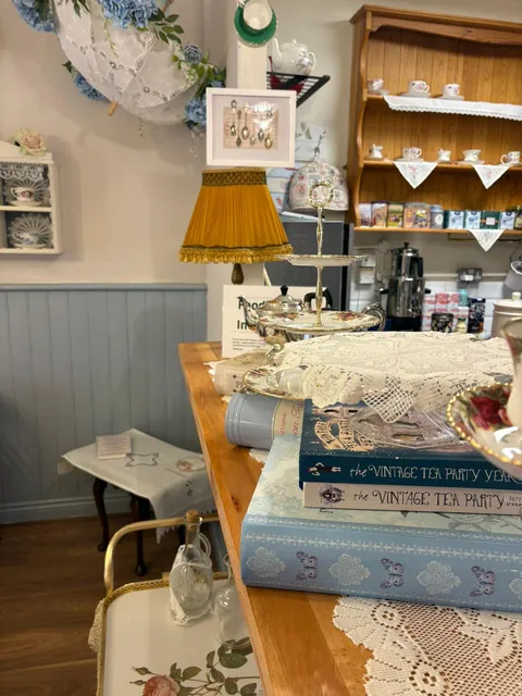 Inside the tearoom, photo 3